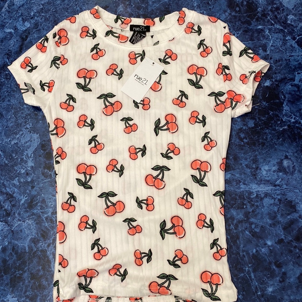 it’s a cherry shirt it’s a small